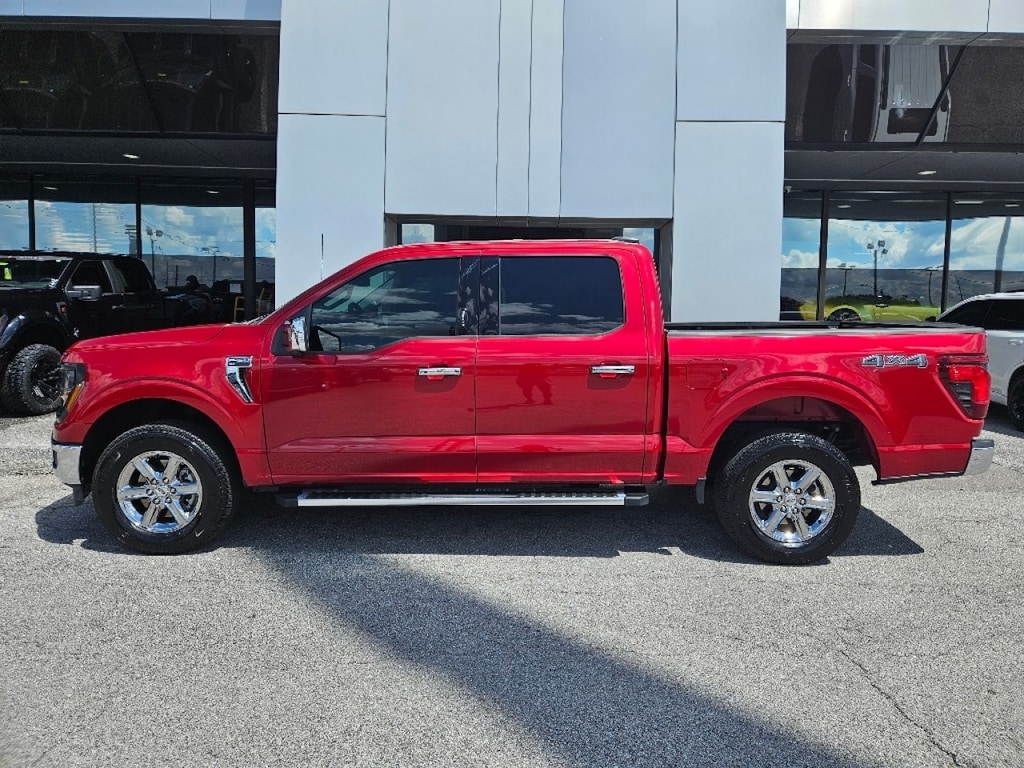 Used 2024 Ford F-150 XLT Crew CAB 4DR 145 WB 4WD 4x4 XLT SuperCrew 5.5 ft. SB