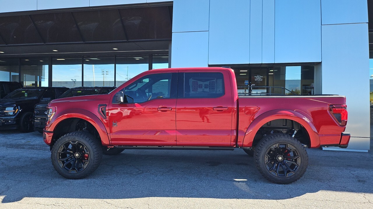2025 Ford F-150 XLT photo 2