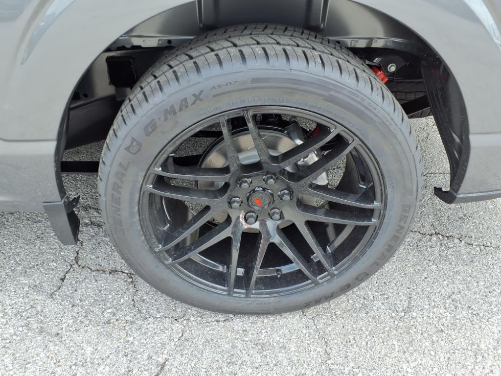 2025 Ford F-150 XL photo 4
