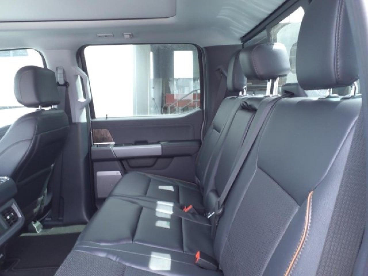 2025 Ford F-250 Super Duty Lariat - Photo 8