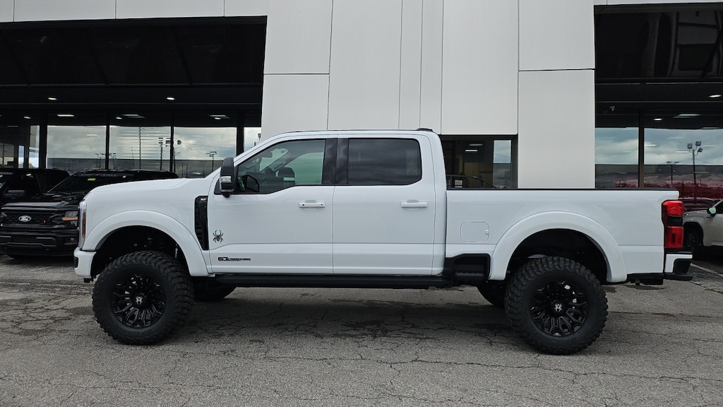 New 2026 Ford F-250 XLT Black Widow Pickup Truck
