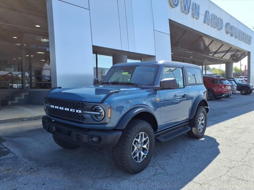 New 2025 Ford Bronco Badlands SUV