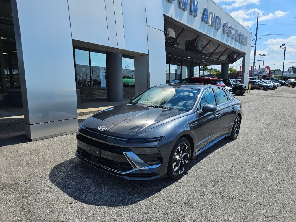 Used 2024 Hyundai Sonata SEL AWD SEL  Sedan