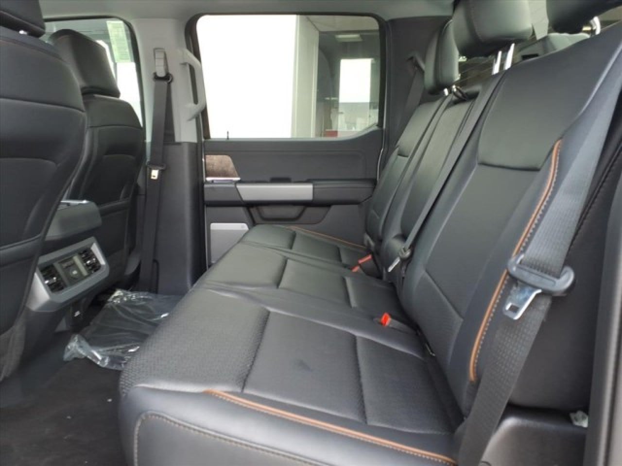 2026 Ford F-350 Super Duty XL - Photo 8