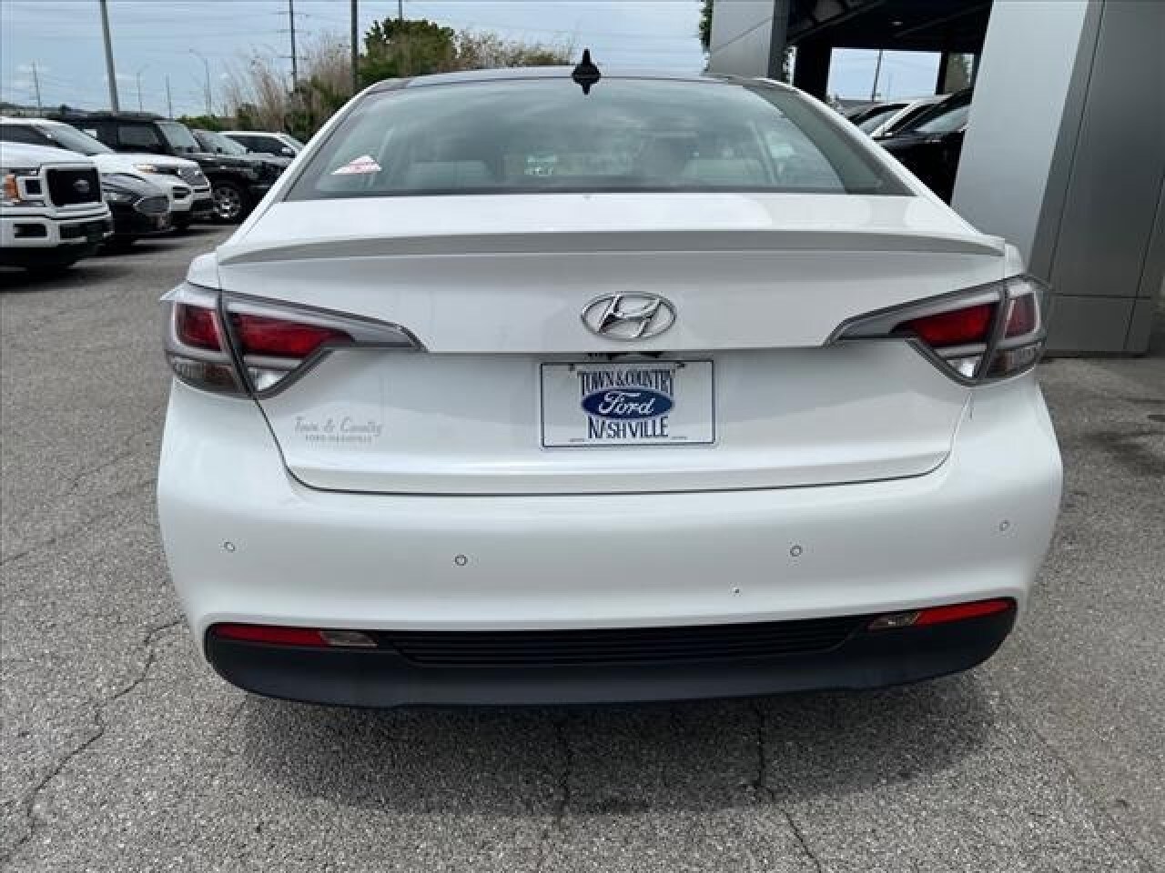 2016 Hyundai Sonata Hybrid Limited photo 3