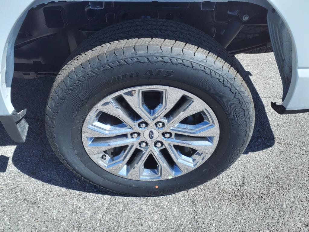 2025 Ford F-150 XLT photo 3