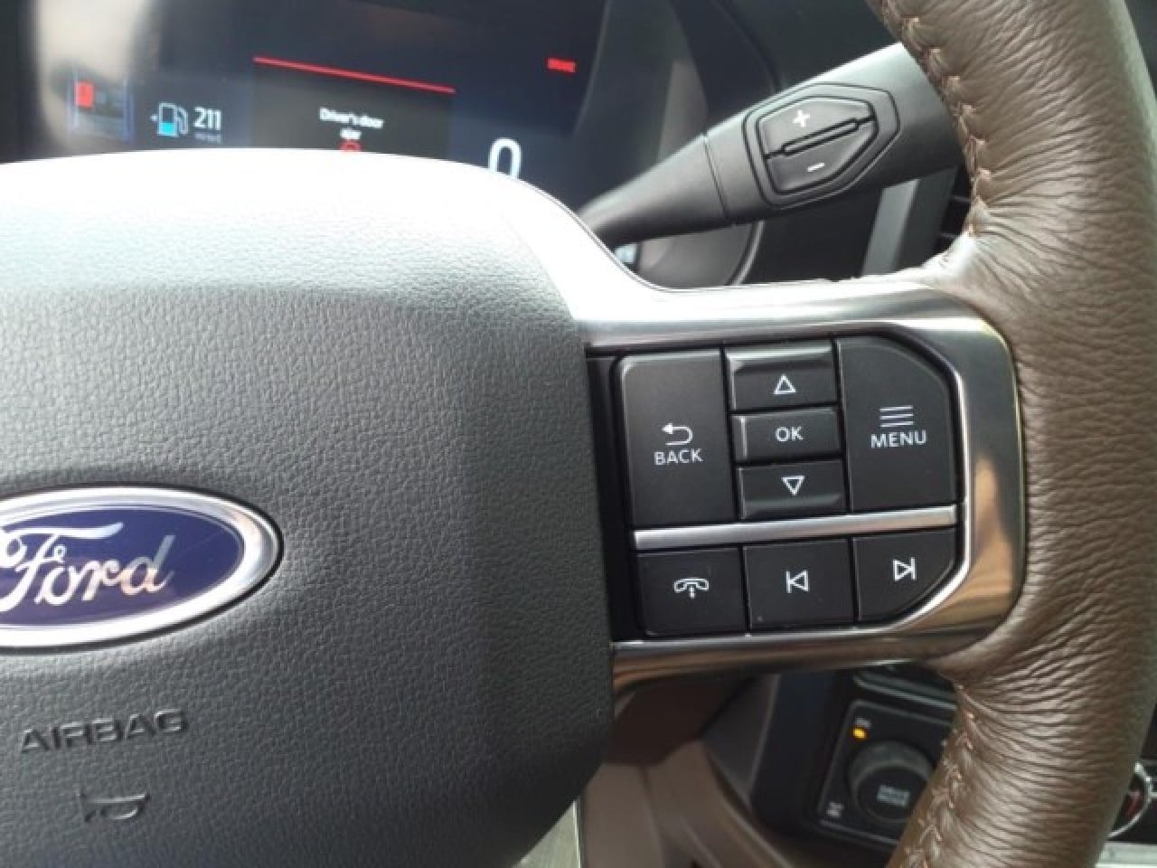 2025 Ford F-250 Super Duty King Ranch - Photo 11