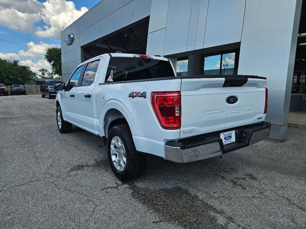 Used 2023 Ford F-150 2023 Ford F-150 XLT Crew CAB 4DR 145 WB 4WD 4x4 XLT SuperCrew 5.5 ft. SB