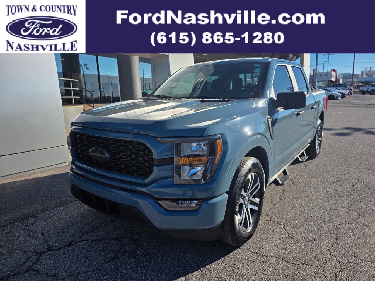 2023 Ford F-150 XL's photo