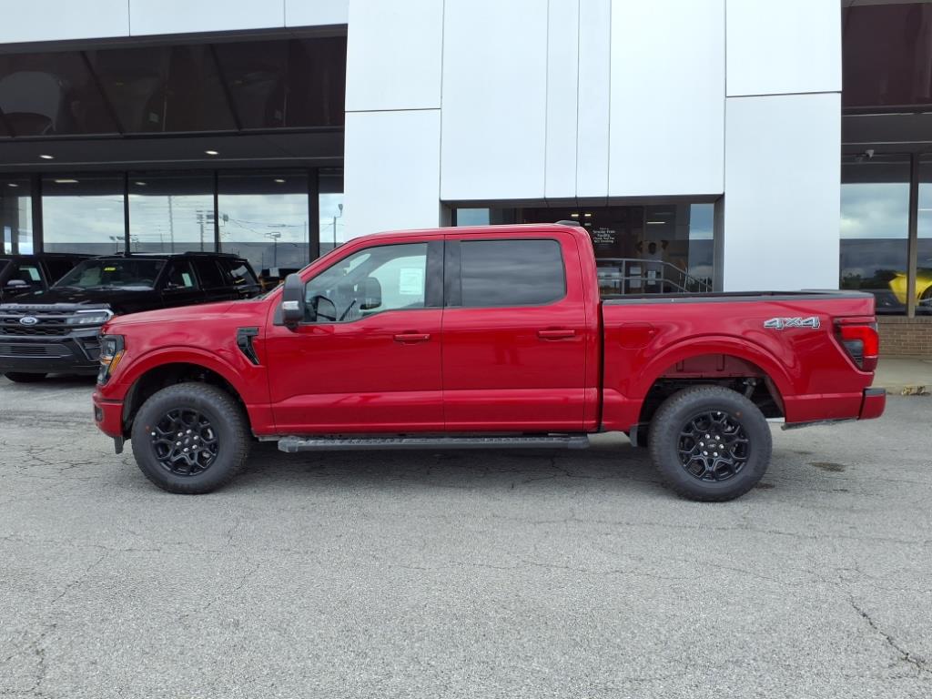 2025 Ford F-150 XLT photo 2