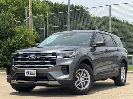2026 Ford Explorer Active SUV