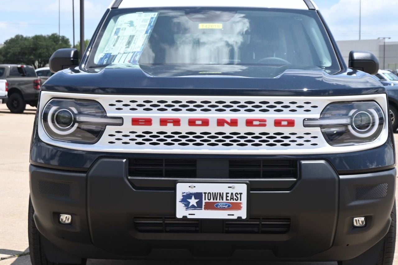 2025 Ford Bronco Sport Heritage - Photo 7