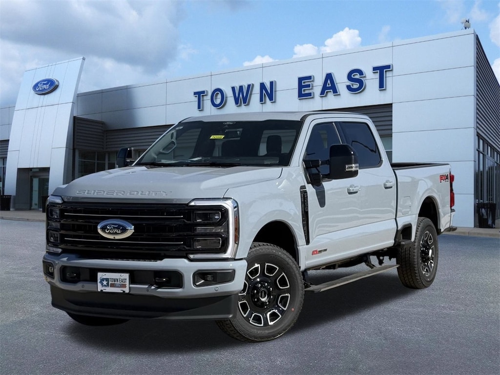 New 2026 Ford F-250 Platinum Truck Crew Cab