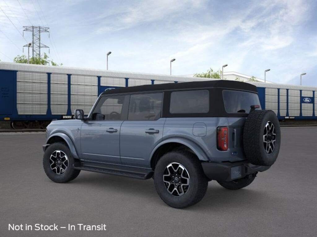 New 2025 Ford Bronco Outer Banks SUV