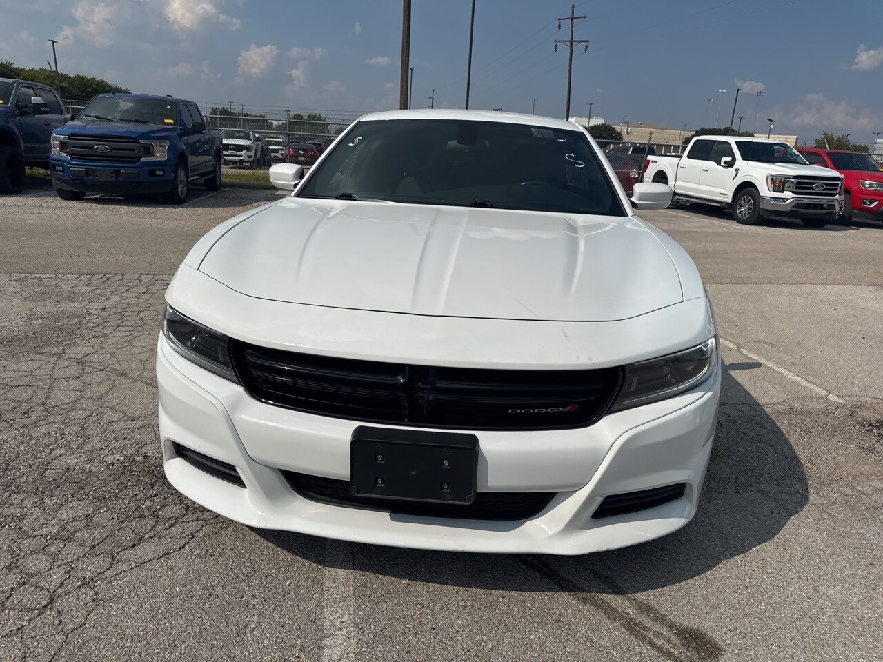 2022 Dodge Charger SXT photo 2