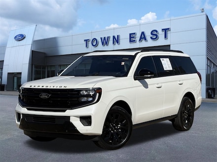 2025 Ford Expedition Platinum SUV