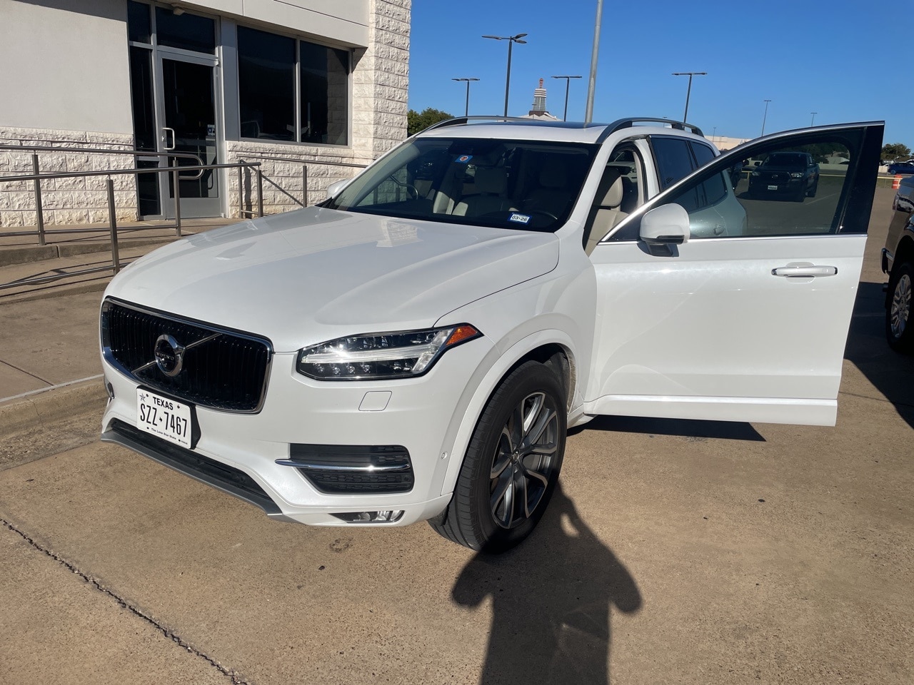 2018 Volvo XC90 Momentum