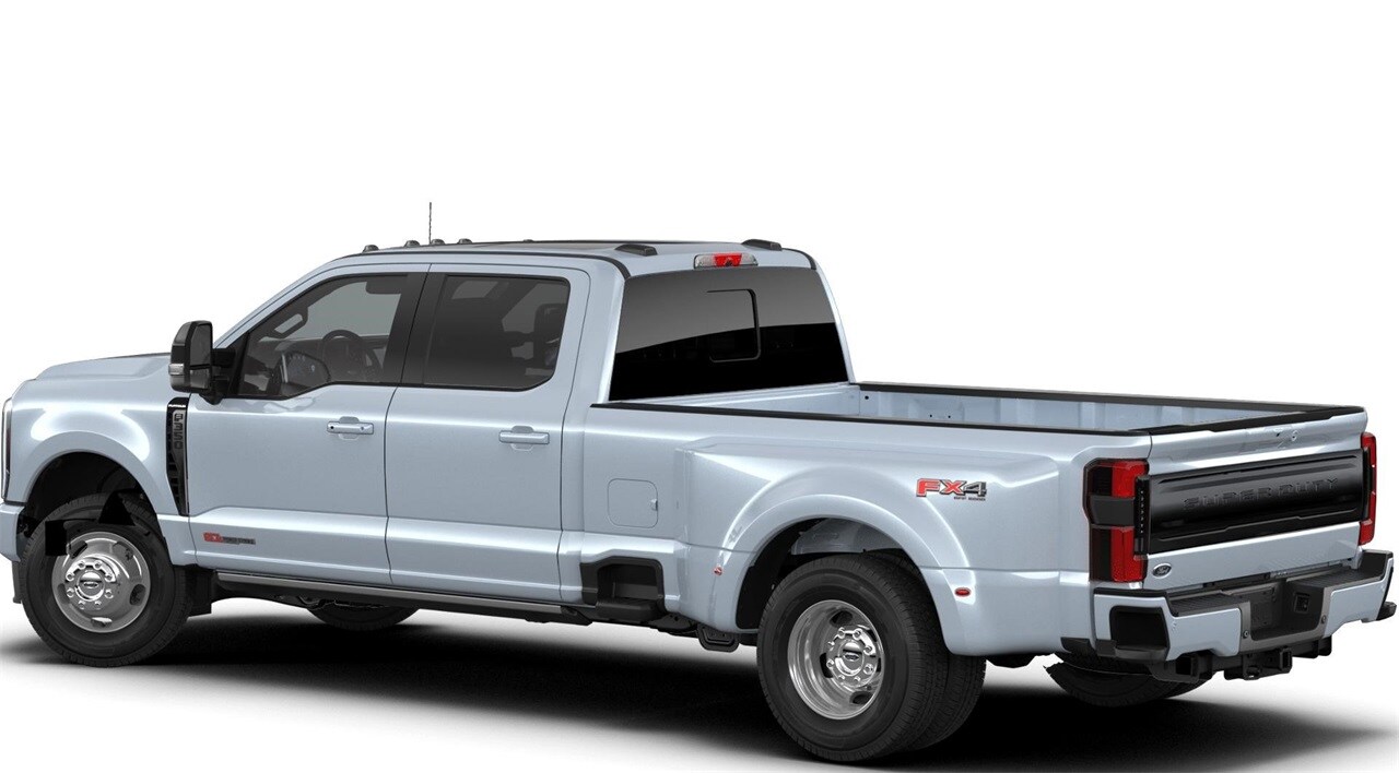 2026 Ford F-350 Platinum photo 2