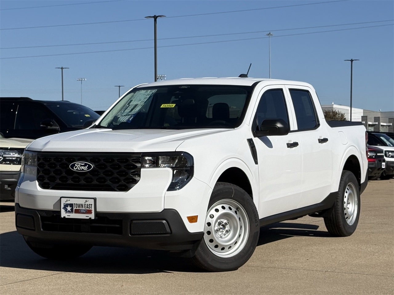 2026 Ford Maverick XL's photo