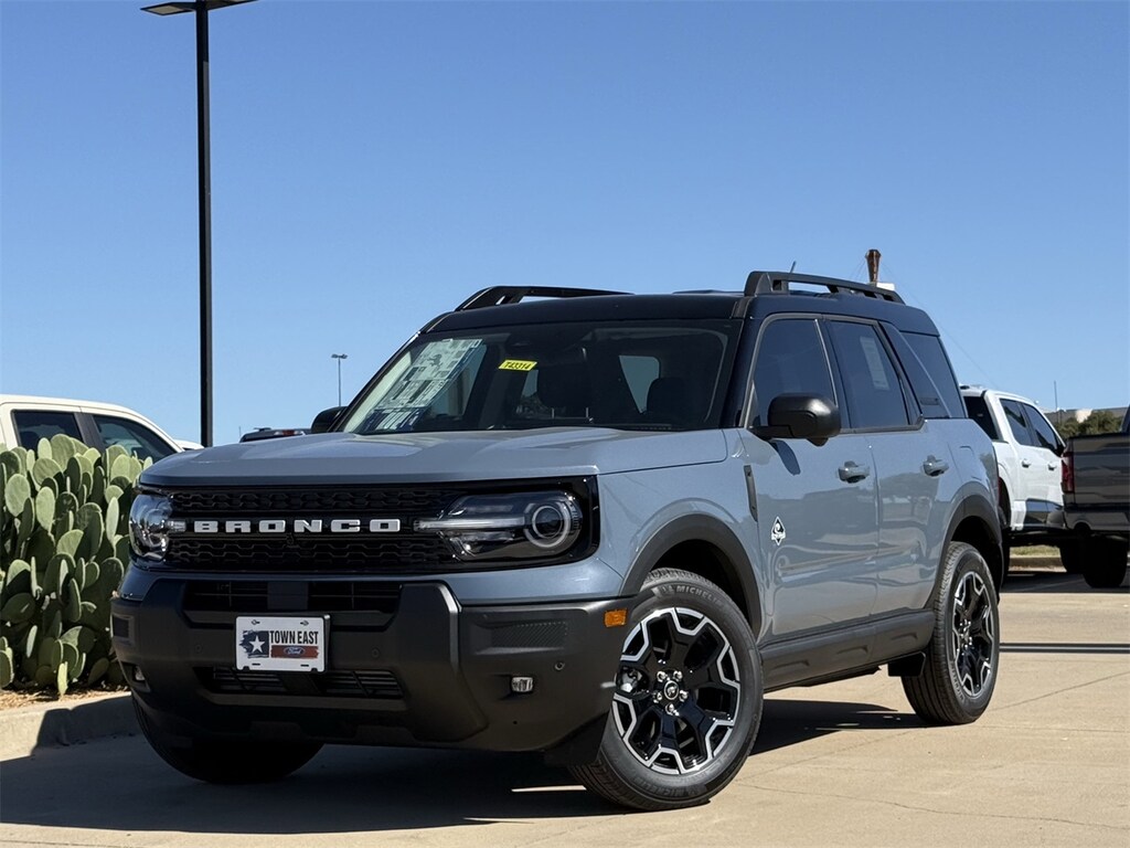 New 2025 Ford Bronco Sport Outer Banks SUV