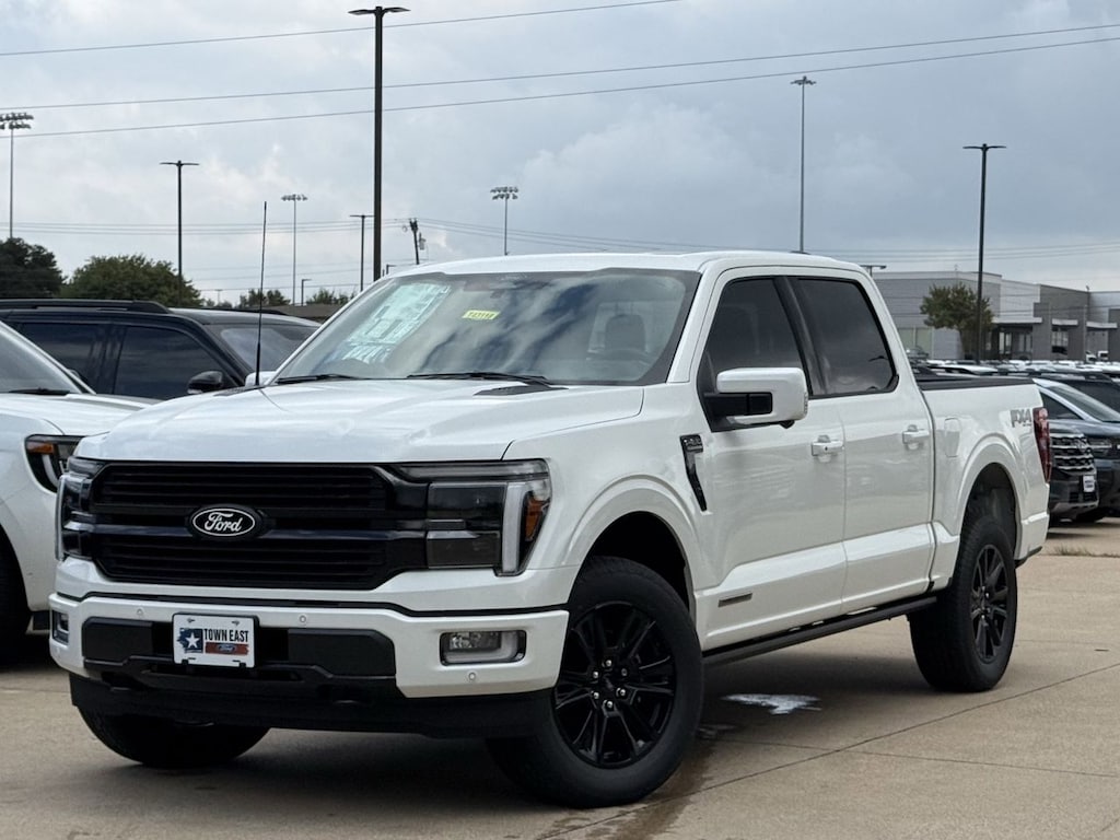 New 2025 Ford F-150 Platinum Truck SuperCrew Cab