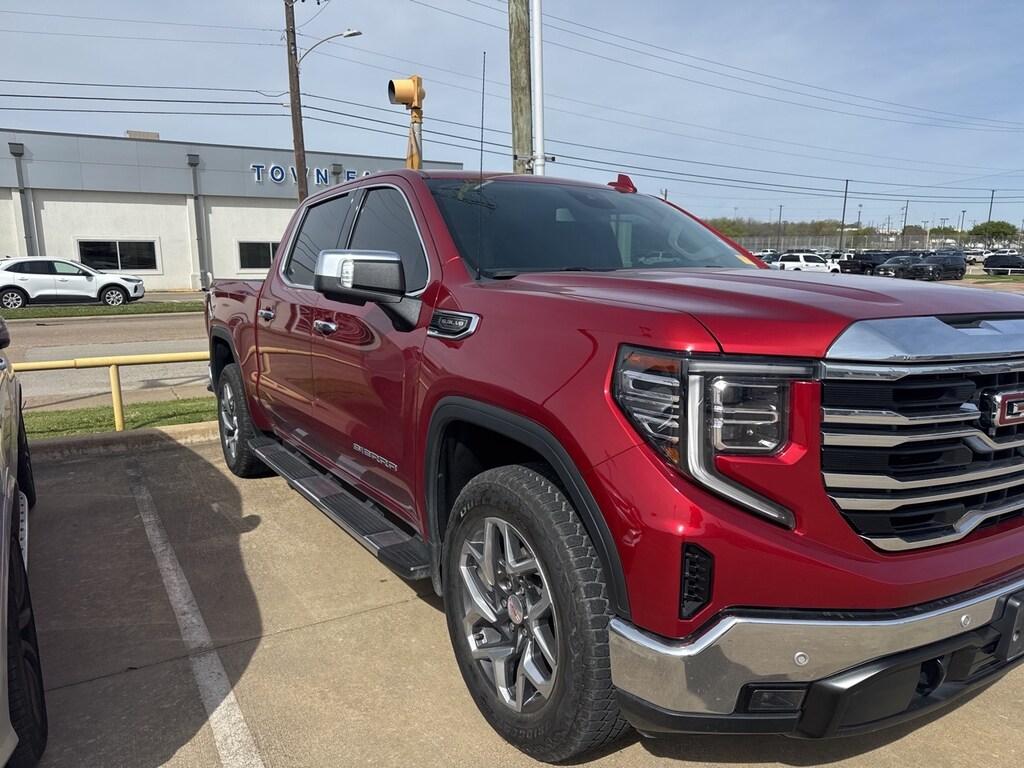 Used 2024 GMC Sierra 1500 SLT Truck