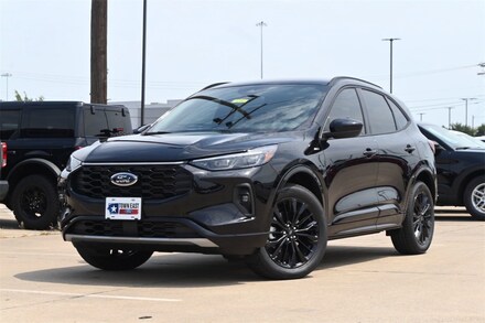 2025 Ford Escape ST-Line Elite SUV