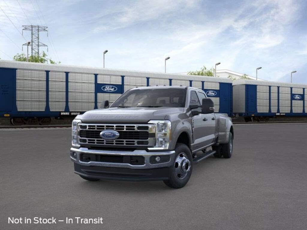 New 2026 Ford F-350 XLT Truck Crew Cab