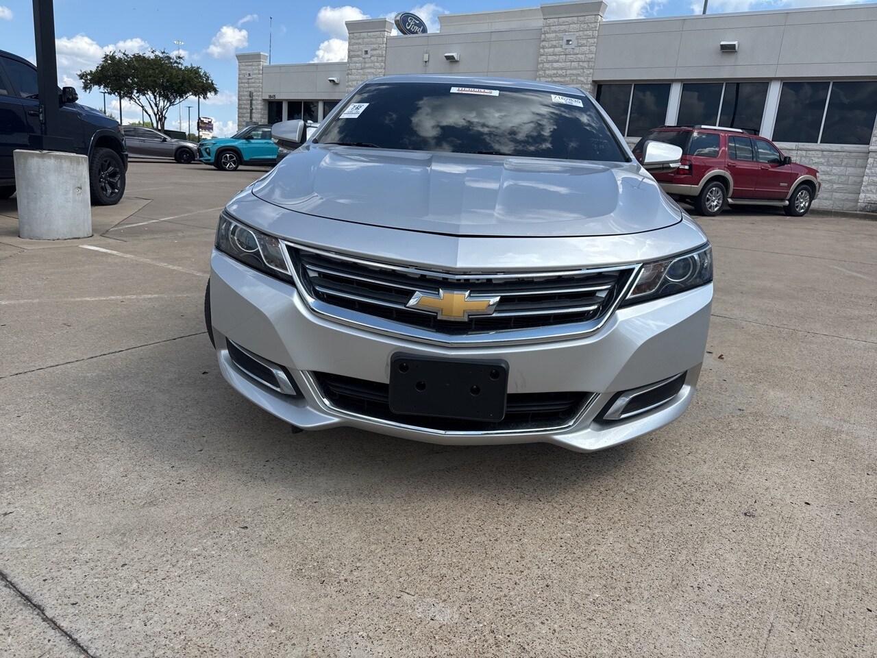 2016 Chevrolet Impala 2LT photo 2