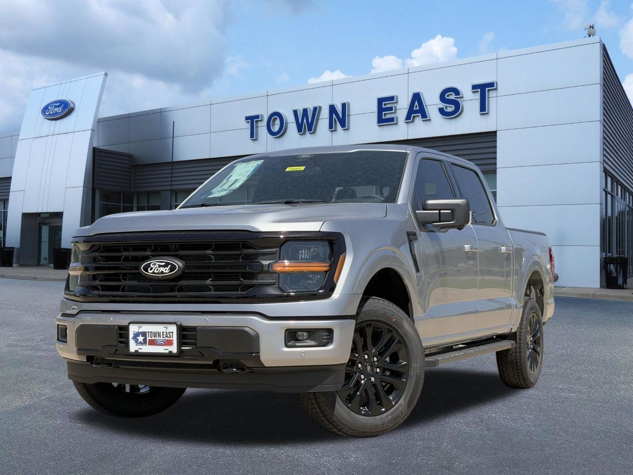 New 2026 Ford F-150 XLT
