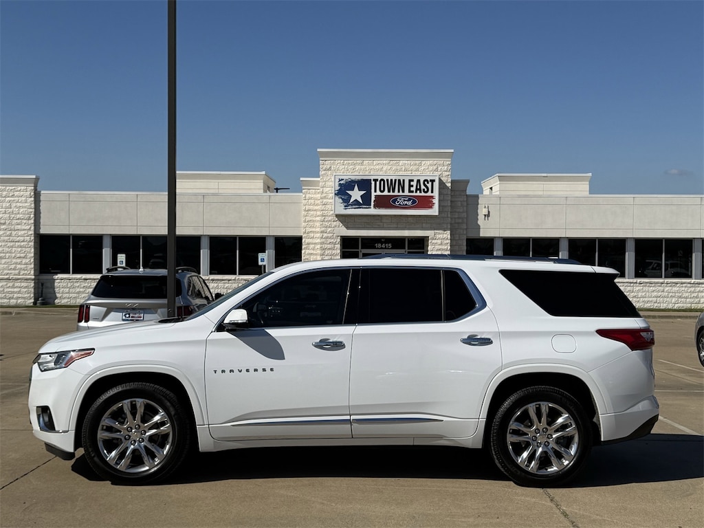 Used 2019 Chevrolet Traverse High Country SUV