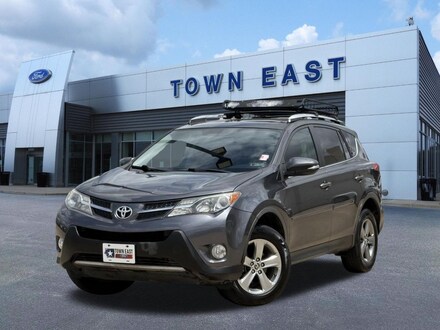 2015 Toyota RAV4 XLE SUV