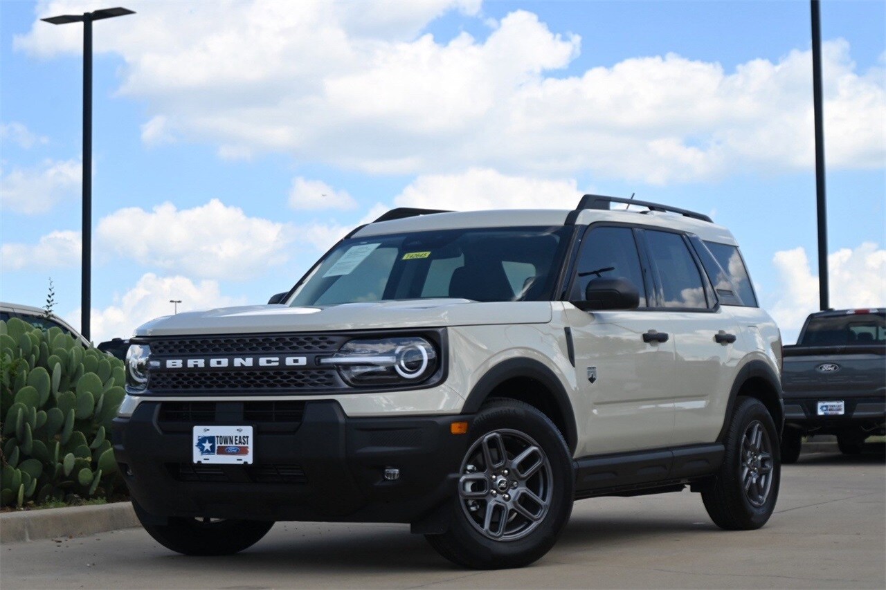 2025 Ford Bronco Sport Big Bend photo 2