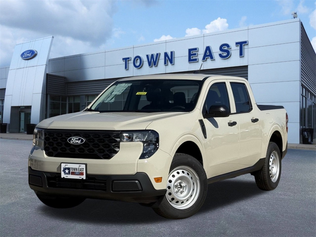 2025 Ford Maverick XL's photo