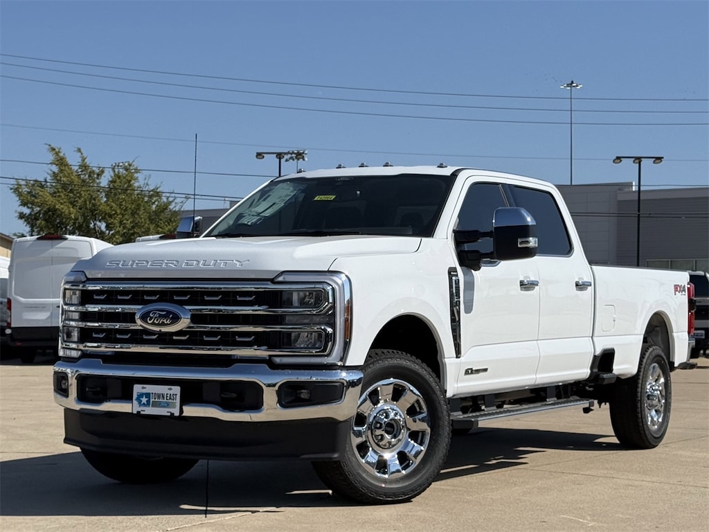 New 2026 Ford F-350 Lariat Truck Crew Cab