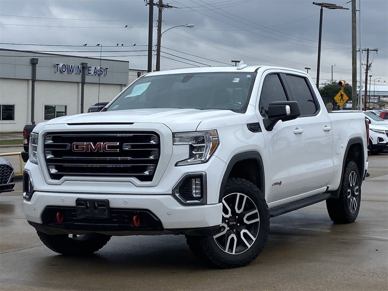 Used 2021 GMC Sierra 1500 AT4 with VIN 3GTP9EED9MG192002 for sale in Mesquite, TX