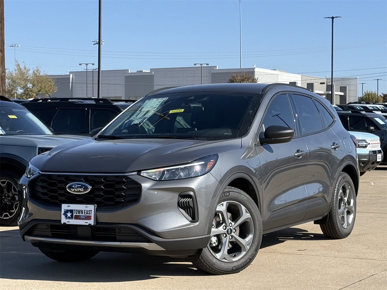 2026 Ford Escape ST-Line's photo