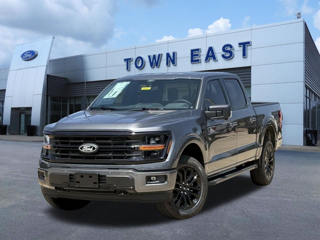 New 2026 Ford F-150 XLT