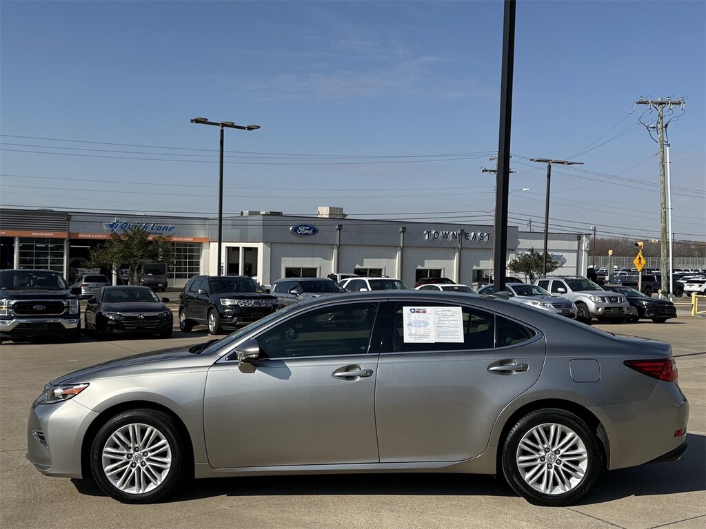 Used 2017 Lexus ES 350 Sedan