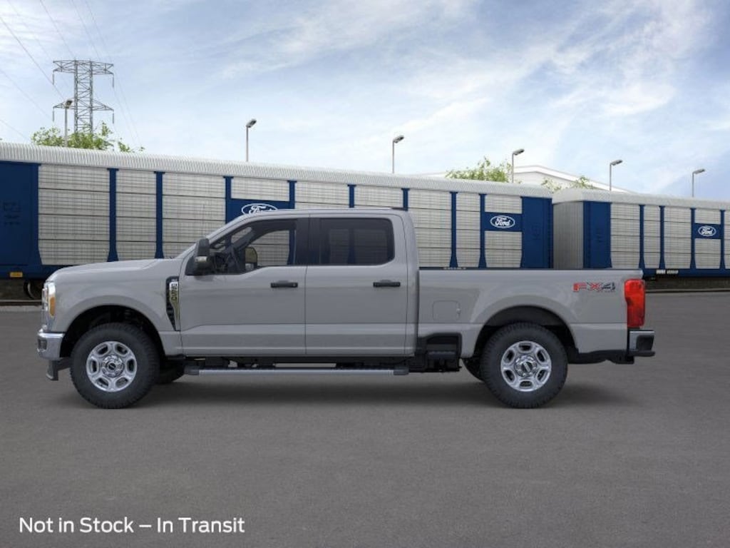 New 2026 Ford F-250 XLT Truck Crew Cab