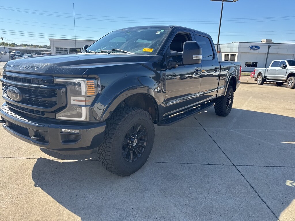 Used 2021 Ford F-250SD Lariat Truck