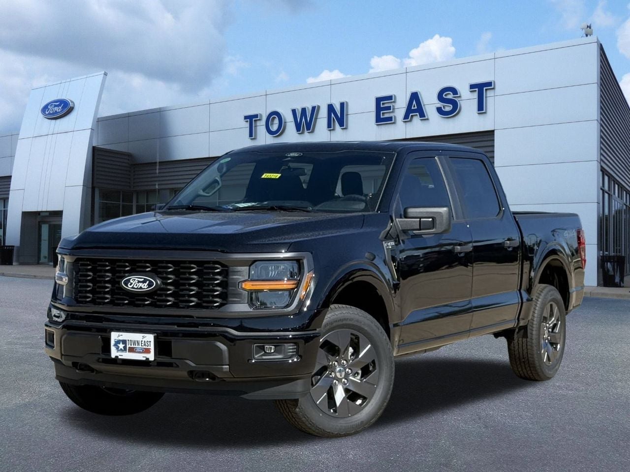 2025 Ford F-150 STX 4x4 SuperCrew 5-1/2 Box's photo