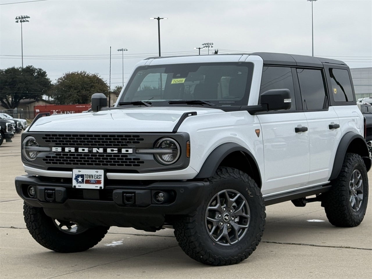 2025 Ford Bronco 4-Door Badlands's photo