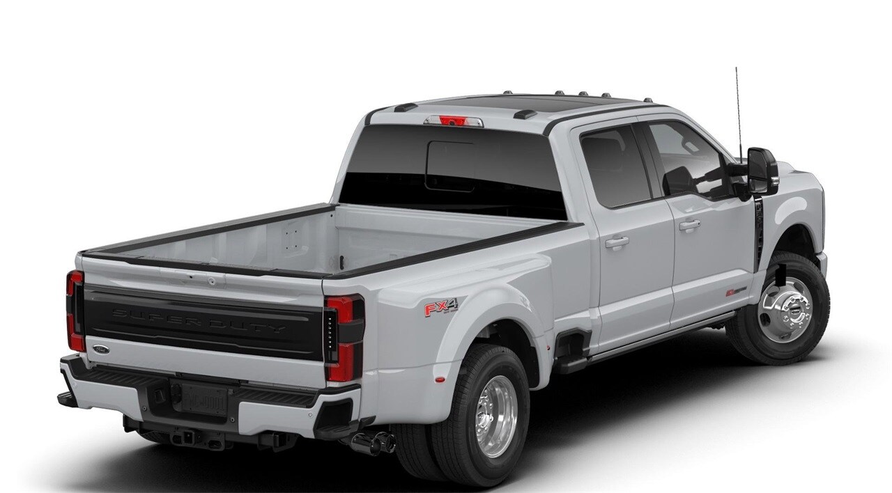 2026 Ford F-350 Platinum photo 3