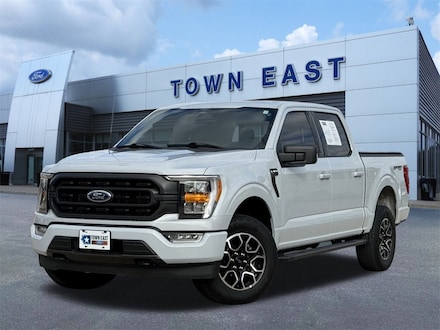 2022 Ford F-150 XLT Truck