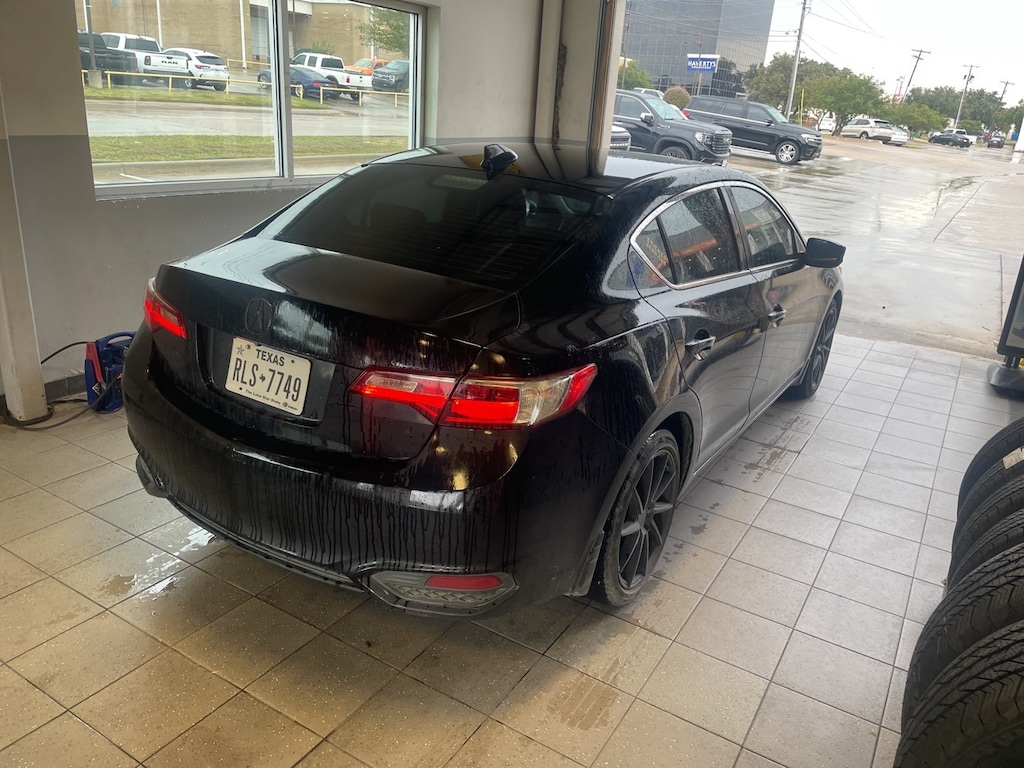 Used 2017 Acura ILX  Sedan