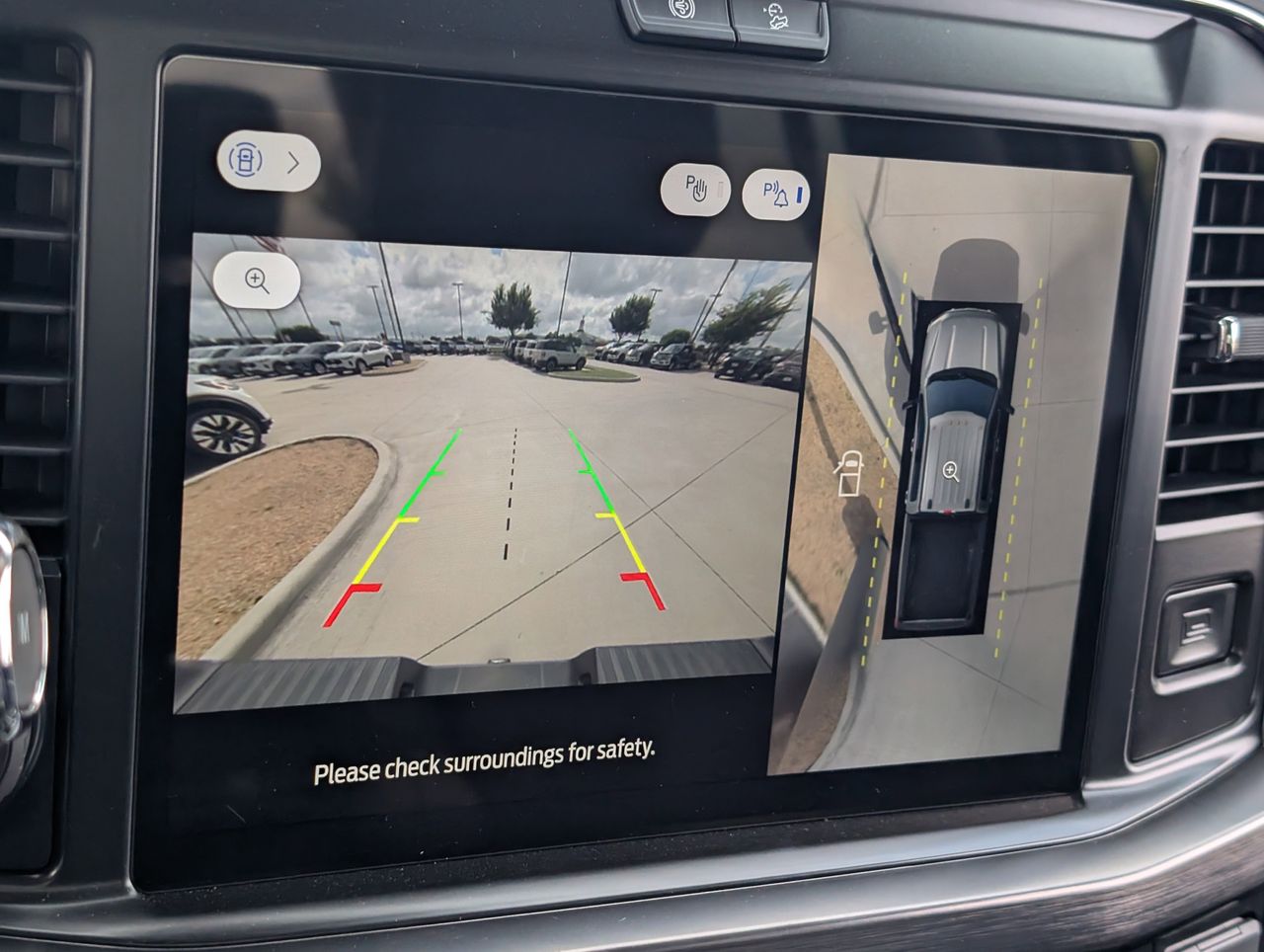 2026 Ford F-250 Super Duty Lariat - Photo 13