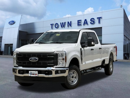 2026 Ford F-250 XL Truck Crew Cab