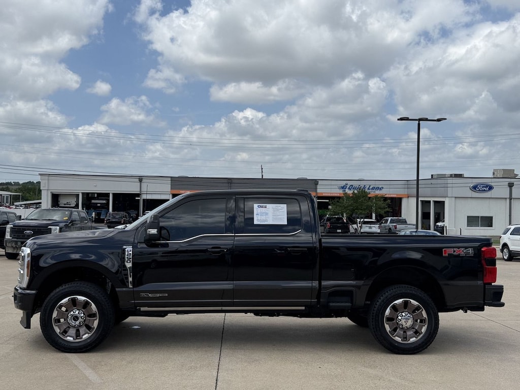 Certified 2025 Ford F-250SD King Ranch Truck