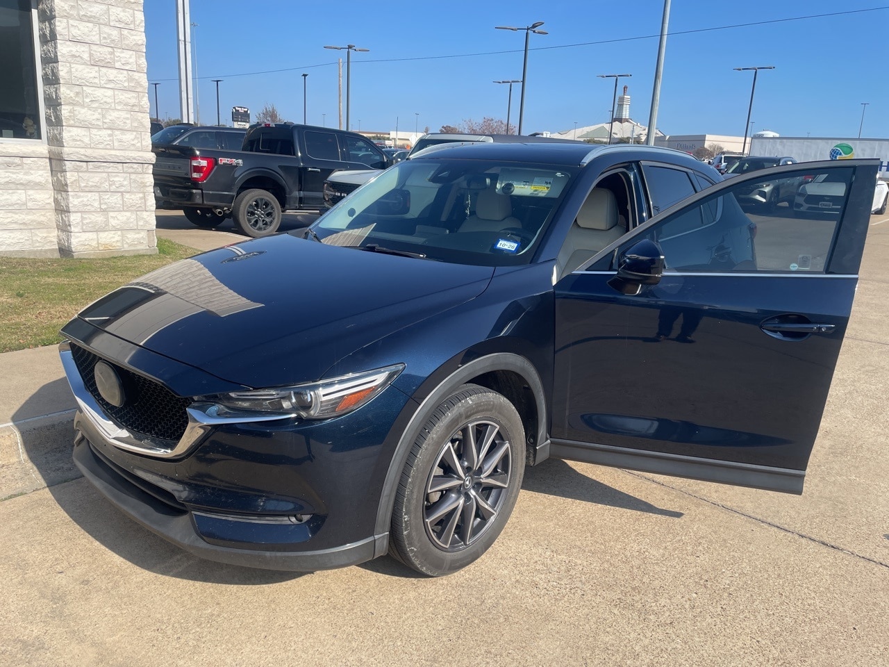 2018 Mazda CX-5 Grand Touring's photo
